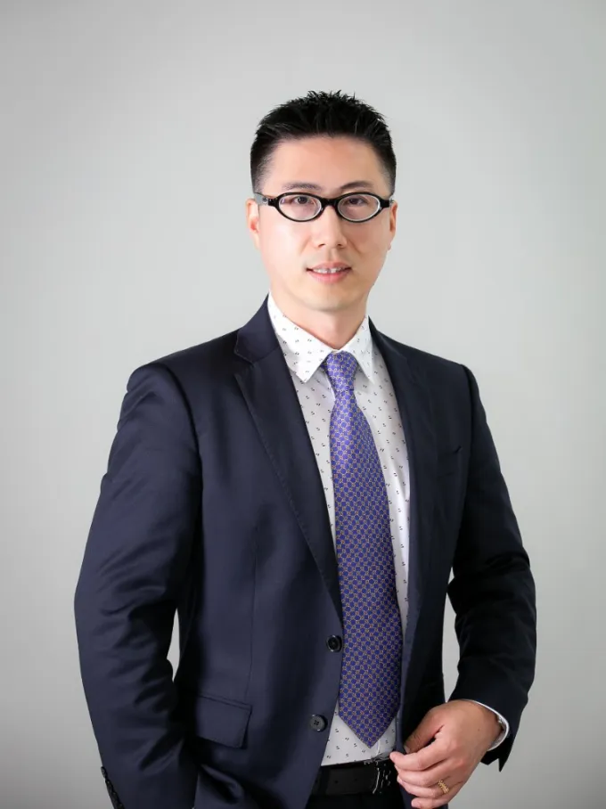 Michael Shang, author of How Bankers Think